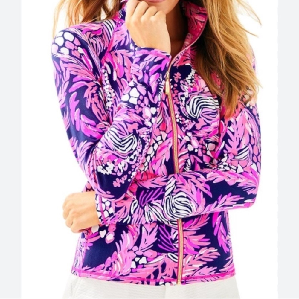 Lilly Pulitzer Luxletic Kapri Jacket it’s a jungle in here print large EUC